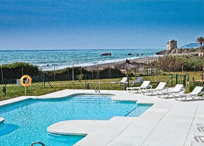 Albayt Beach * Casares