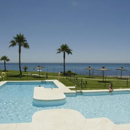Aparthotel Albayt Beach 3*